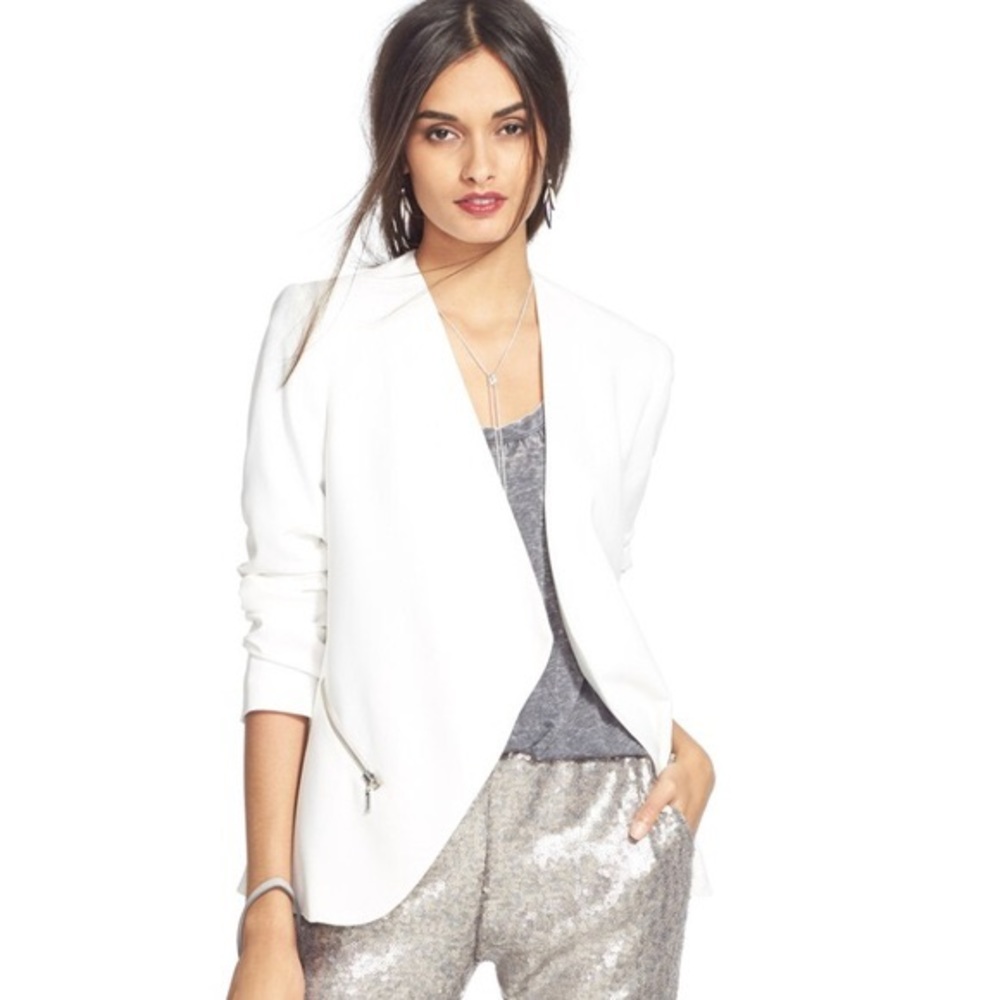 Trouve open drapey blazer